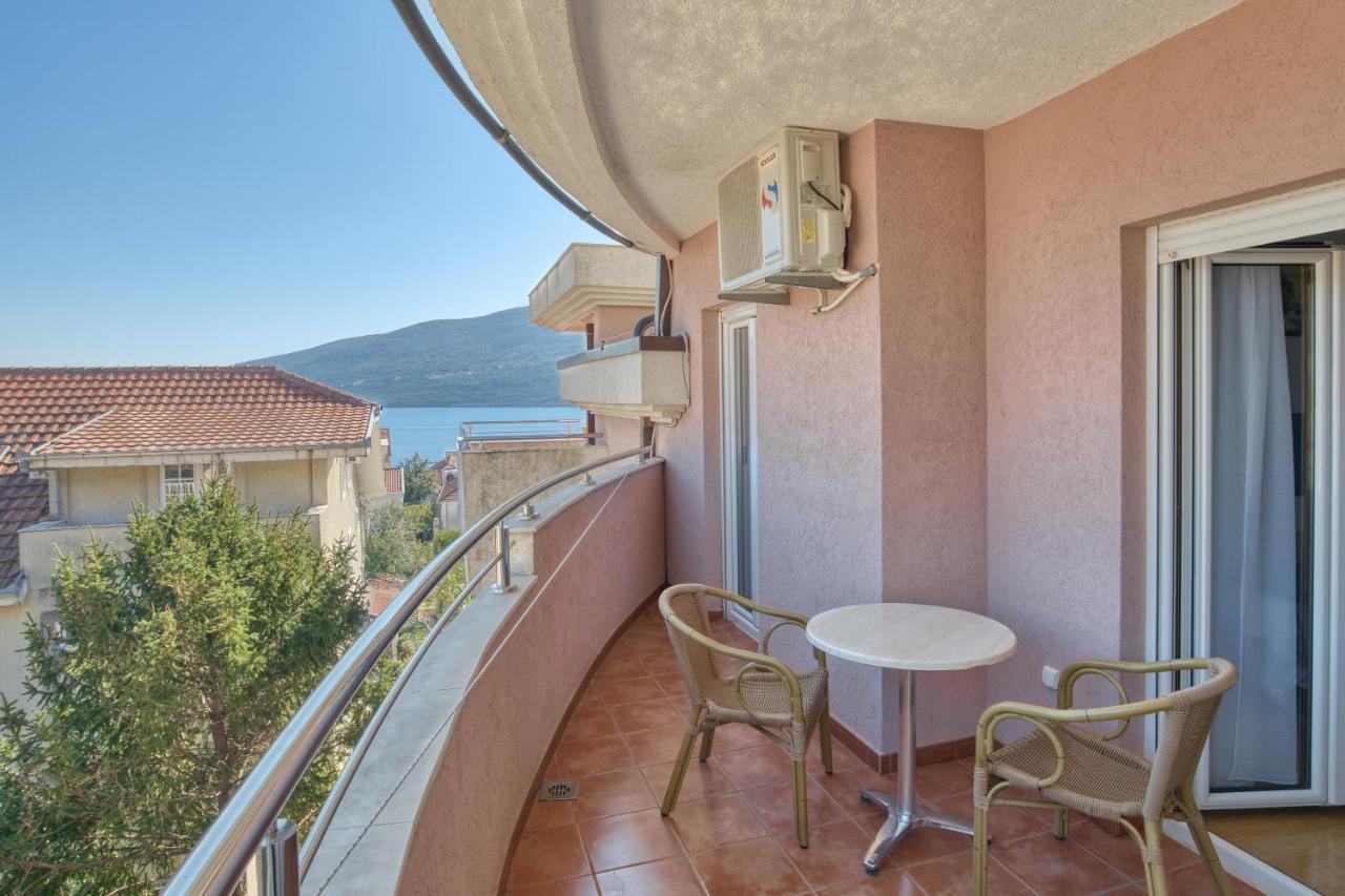 Garni Hotel Milica Herceg Novi Exterior foto