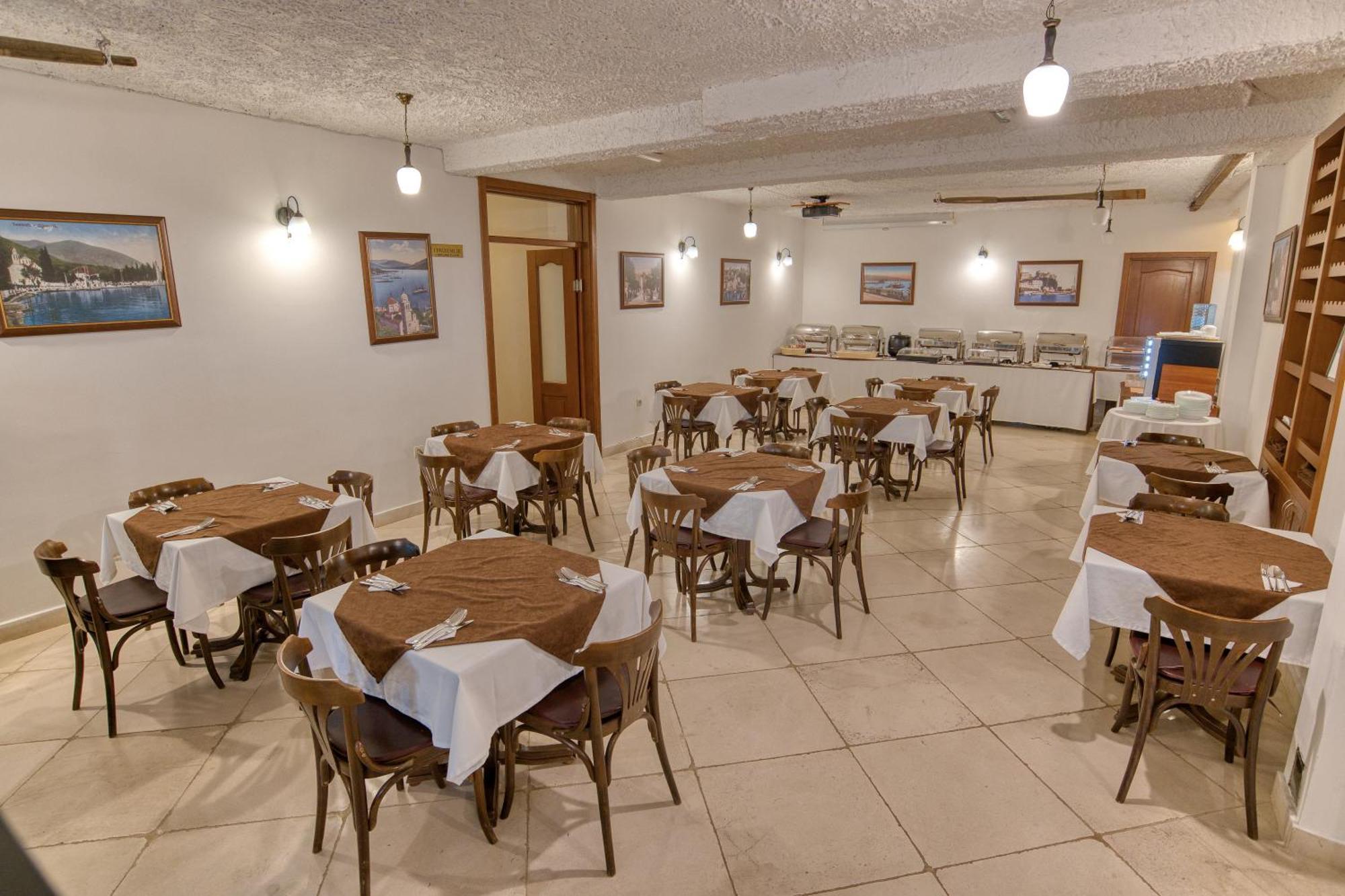 Garni Hotel Milica Herceg Novi Exterior foto