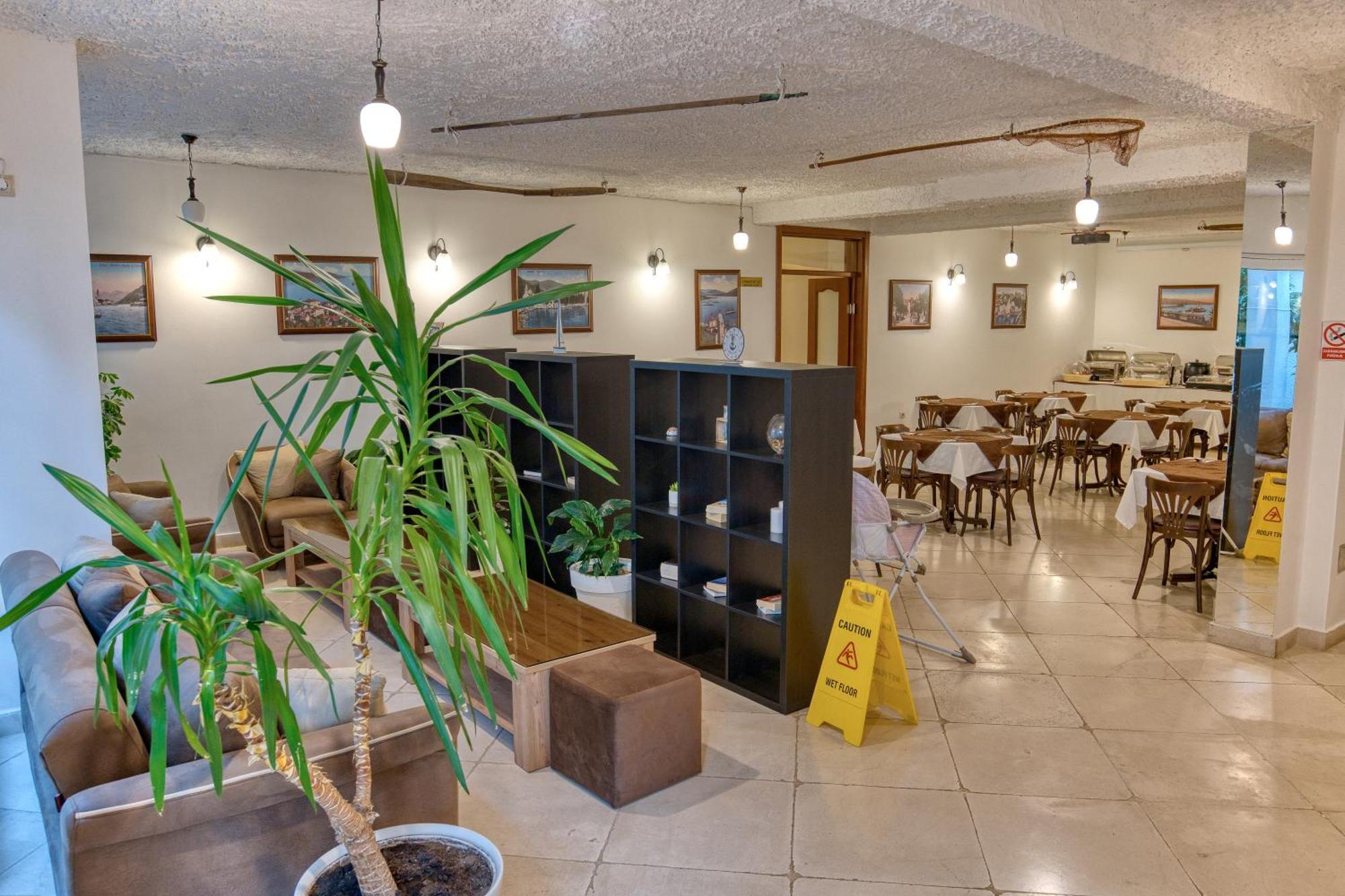 Garni Hotel Milica Herceg Novi Exterior foto